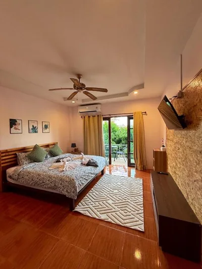 Sachi Home Bangtao – Foto 11